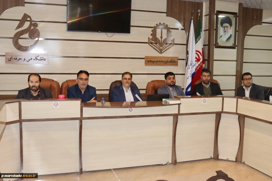 برگزاری دوره آموزشی پدافند غیر عامل در آموزشکده فنی و حرفه ای مرودشت 5
