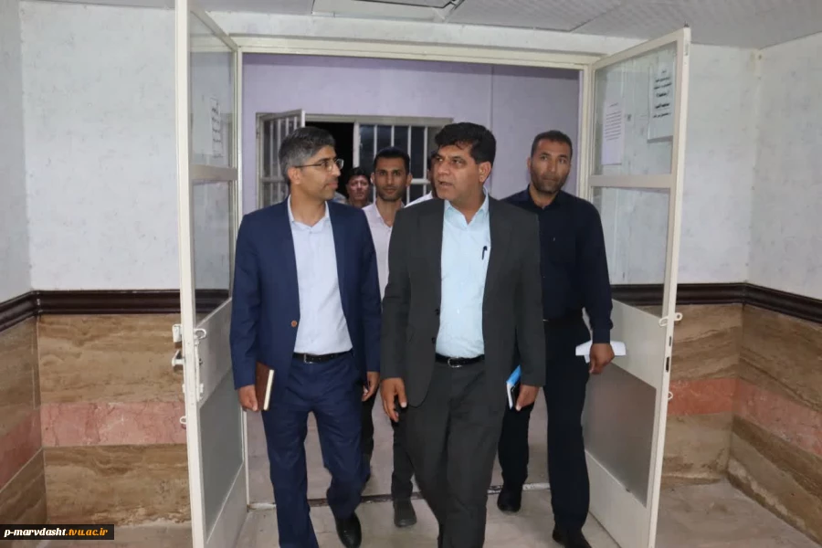 حضور نماینده مجلس شورای اسلامی شهرستان های مرودشت ، ارسنجان و پاسارگاد در آموزشکده فنی و حرفه ای مرودشت. 9